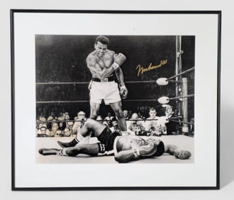 Muhammad Ali Signed Photograph