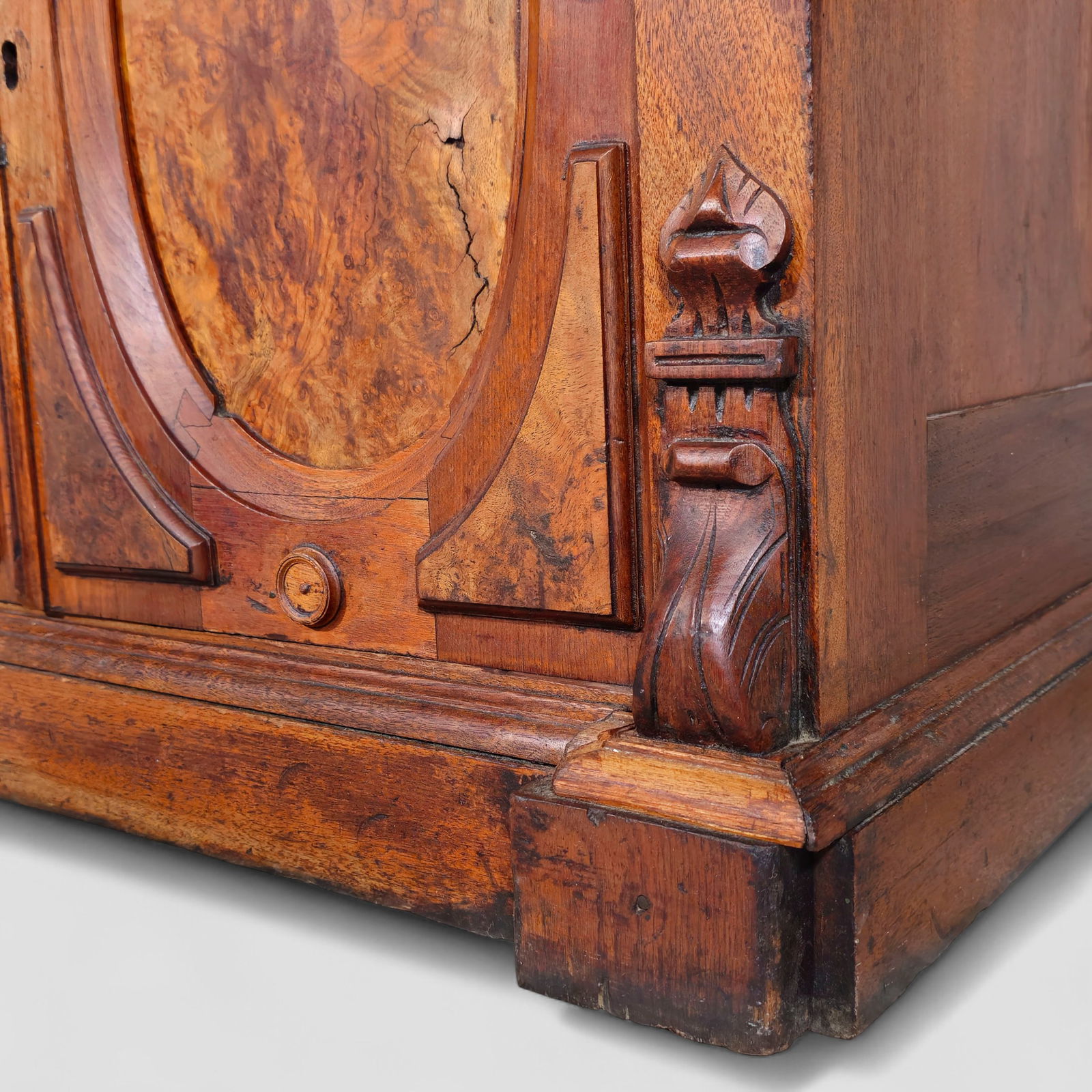 Victorian Walnut Desk - 7