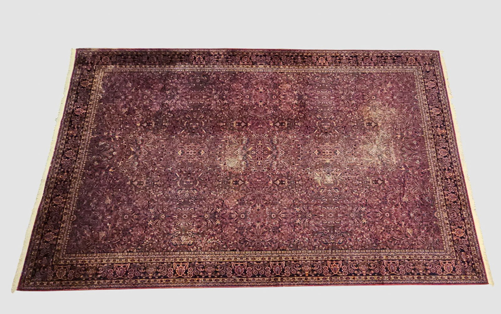 Sarouk Area Rug (1 of 8)