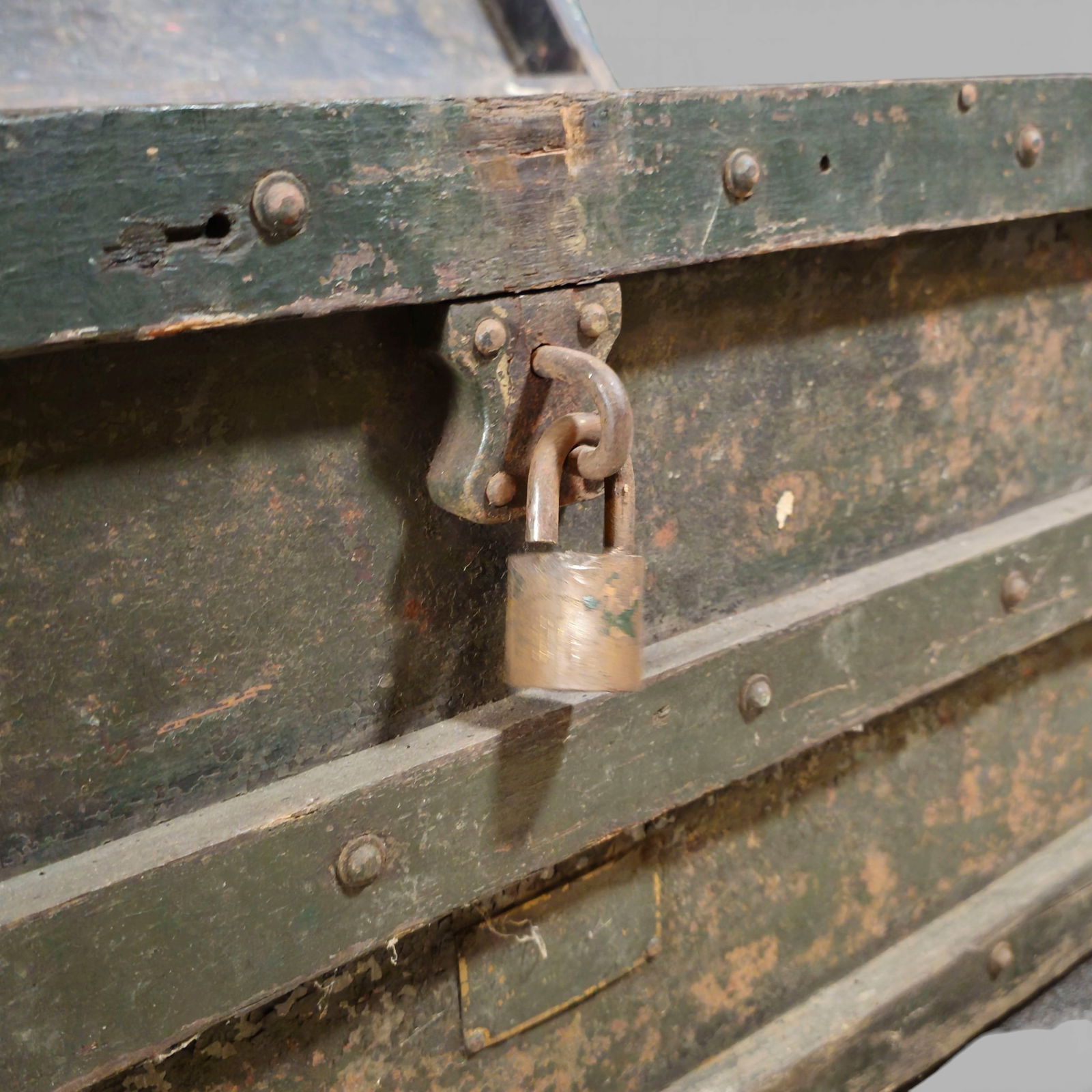 Primitive Strong Box/Tool Chest - 6