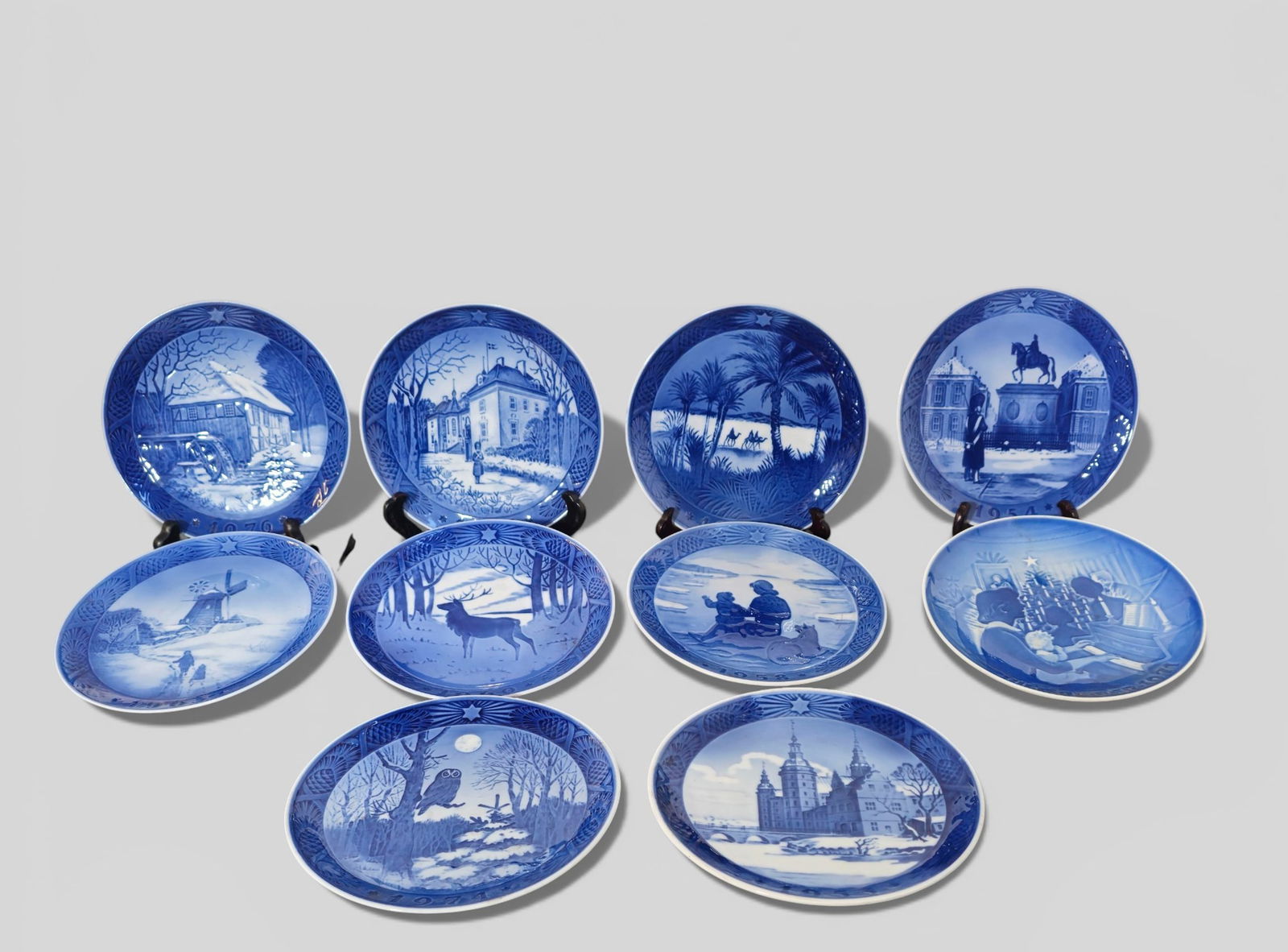 Royal Copenhagen Porcelain Christmas Plates: Royal Copenhagen Porcelain Christmas Plates. 10 total: 1953, 1954, 1958, 1960, 1963, 1971, 1972, 1974, 1975, 1976. 7 1/8 dia.