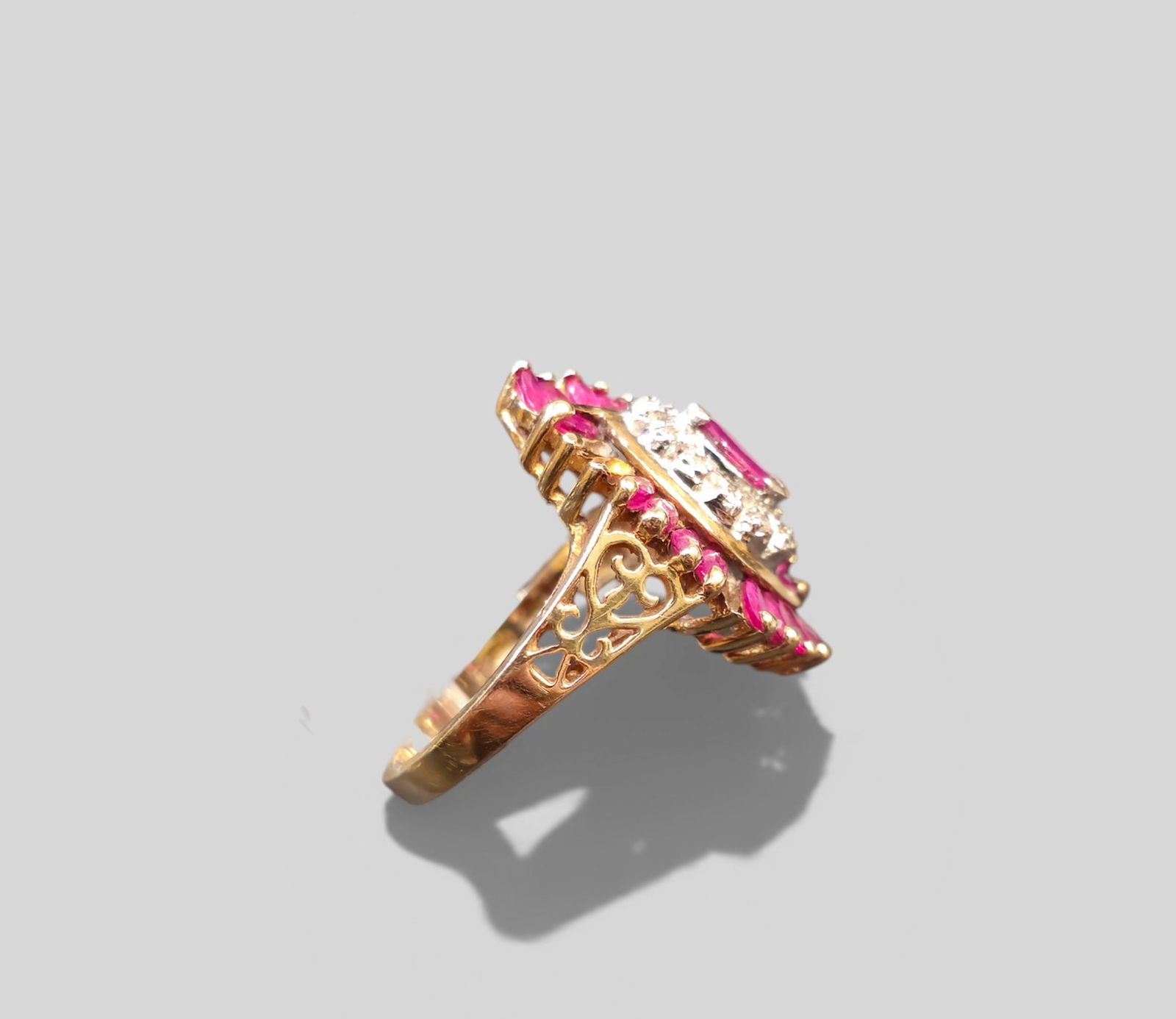 10K Gold Ring With Diamonds and Ruby Cocktail Ring - 3