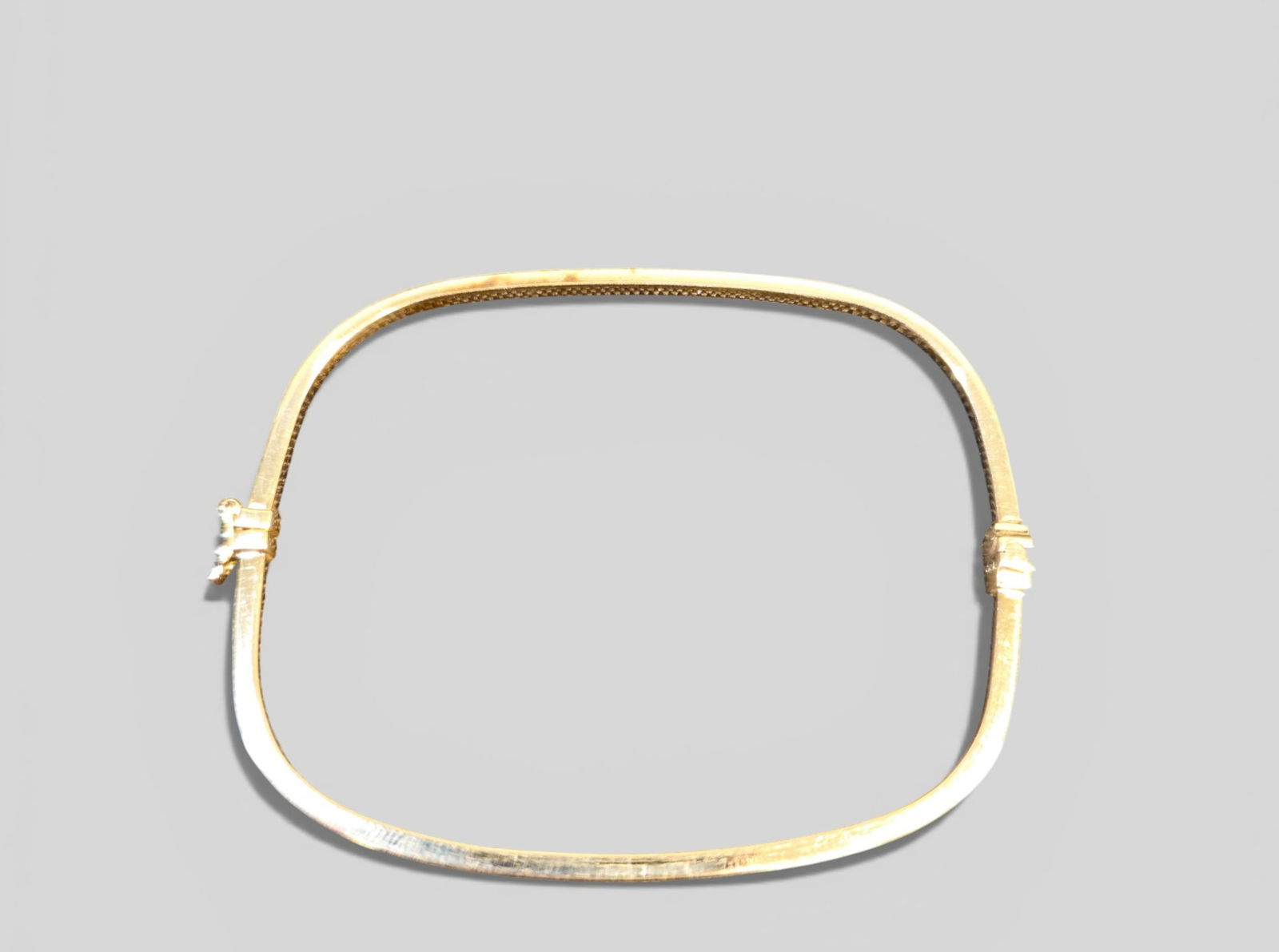14K Gold Hinged Bracelet: 14K Gold Hinged Bracelet. 2 7/8 (Interior) Weight - 4.1 g.