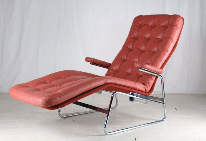 Bruno Mathsson: Rare form chaise lounge, Dux. Chrome plated metal, linen and leather. 30.5W x 52L x 37H Upright position.