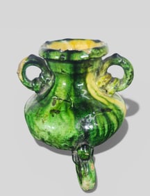 Chinese Tang Dynasty Stoneware Tripod Vessel