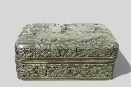 18th‑Century Finely Carved Chinese Green Cinnabar Box