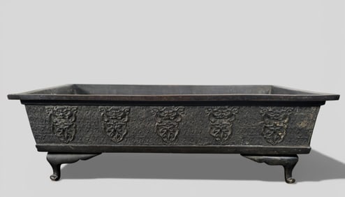 Chinese Bronze Jardinière, 16th Century, Ming Dynasty