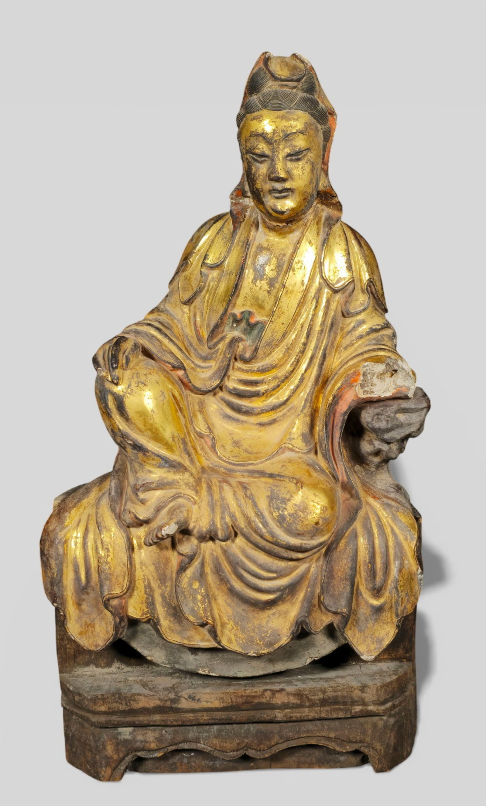 Chinese 18th Century Gilt Wood Carved Guanyin on Throne (1 of 16)