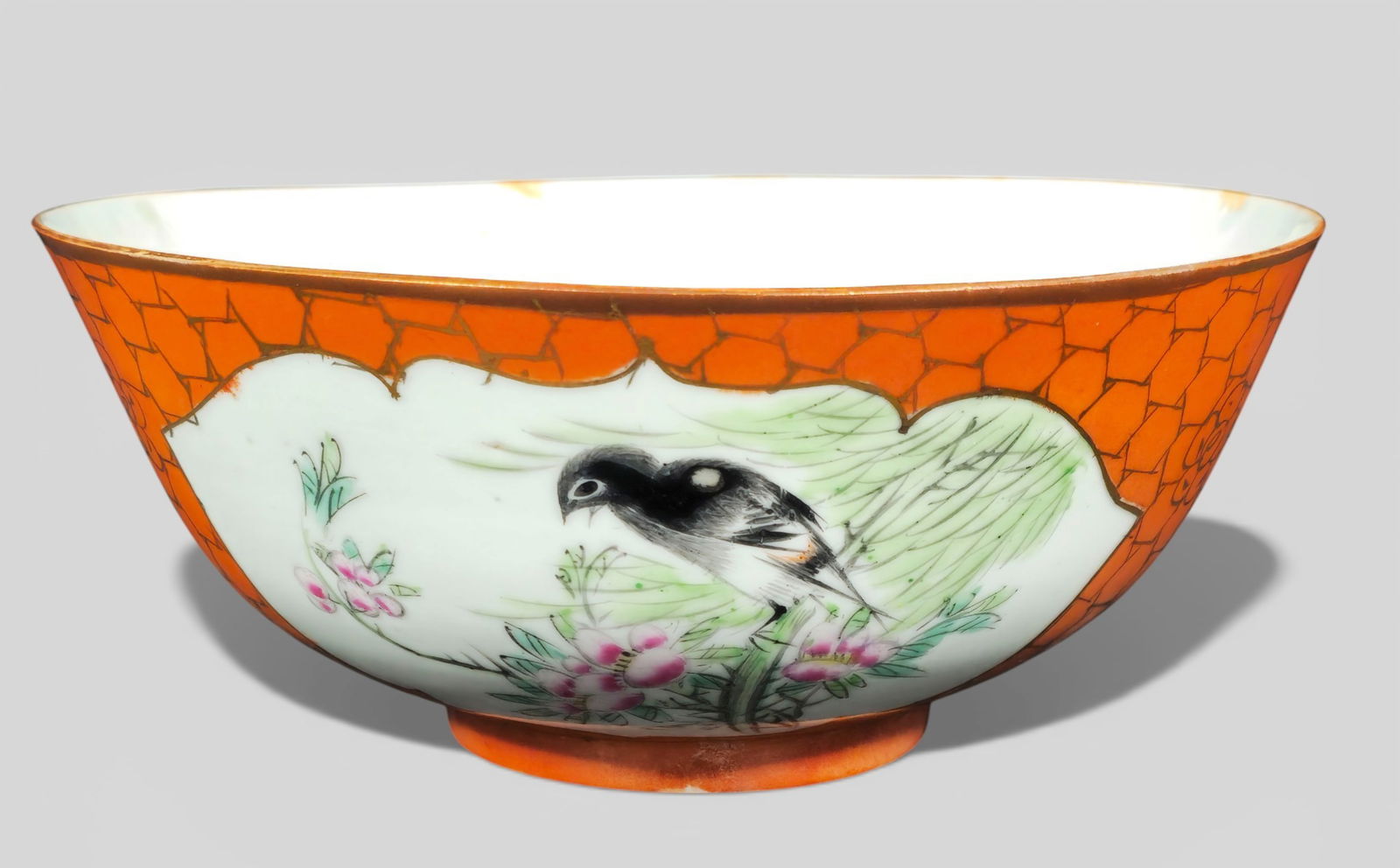 19th‑Century Chinese Coral‑Ground Porcelain Footed Bowl with Four Painted Panels: 19th Century Chinese Coral Ground Porcelain Footed Bowl with Four Painted Panels. 19th century Chinese porcelain footed bowl decorated with a rich coral red ground and four painted panels, including o