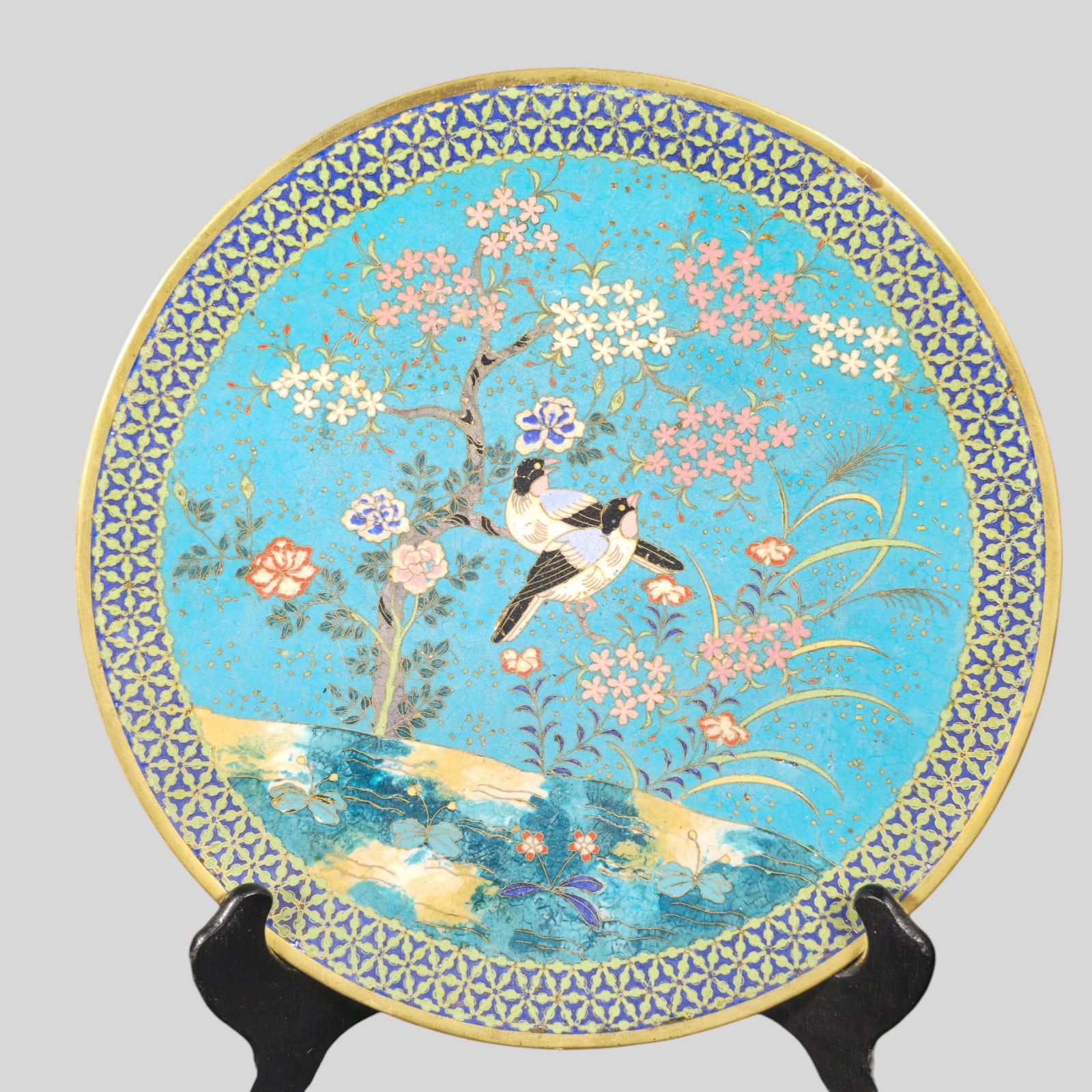 Japanese Cloisonné Charger - Meiji Period (1 of 9)