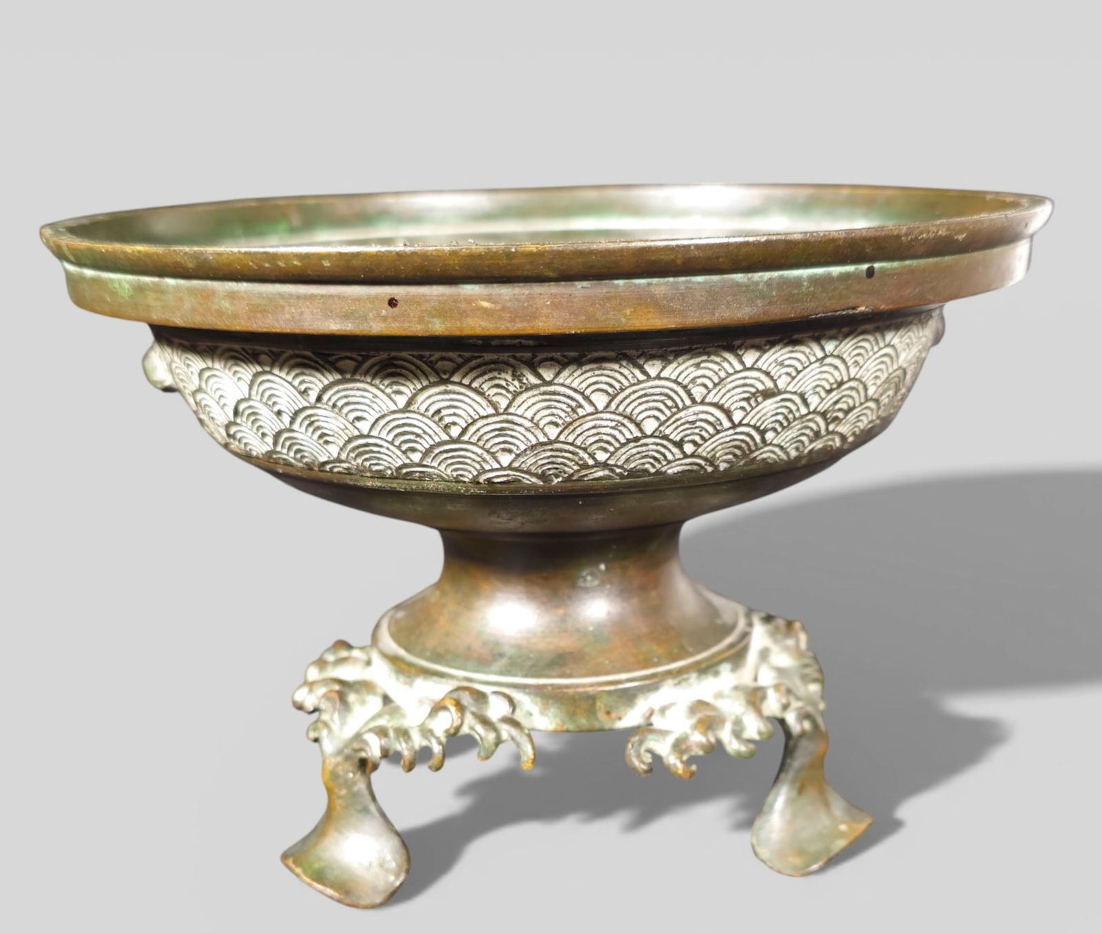 Chinese Bronze Tripod Incense Vessel, Ming Dynasty (1 of 7)