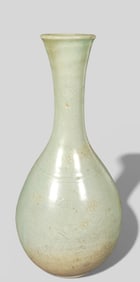 12th/13th Century Chinese Southern Song Dynasty Celadon Vase