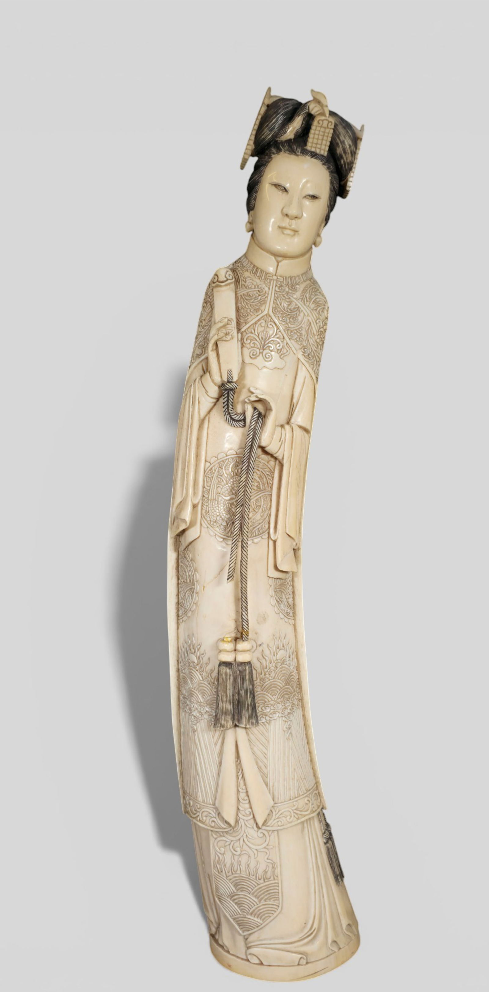 19th Century Chinese Intricately Carved Empress (1 of 16)