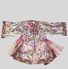 Late 18th/Early 19th Century Chinese Silk Embroidery Robe, Qing Dynasty