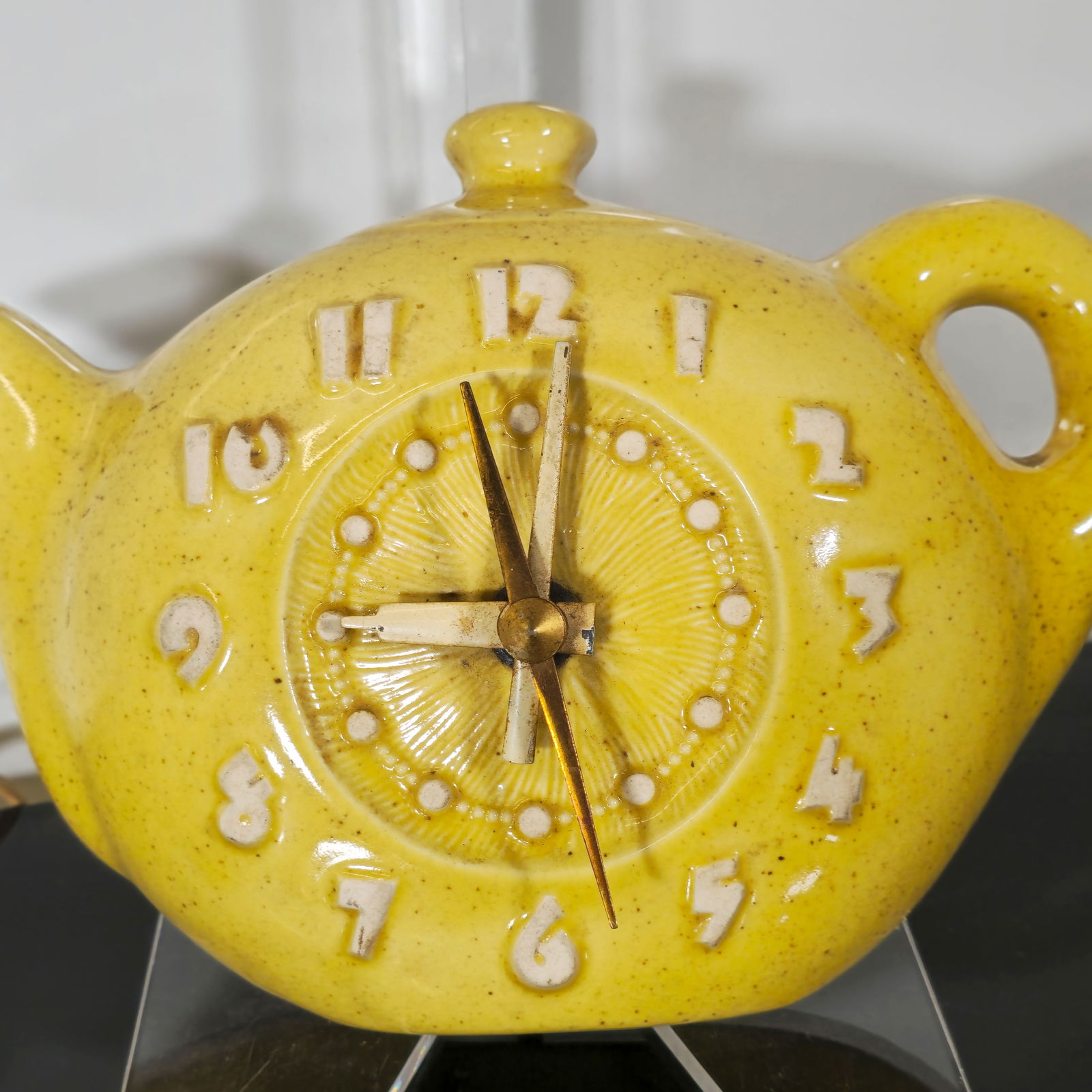 Russell Wright Harkerware Corral Wall Clock and Teapot Wall Clock - 8