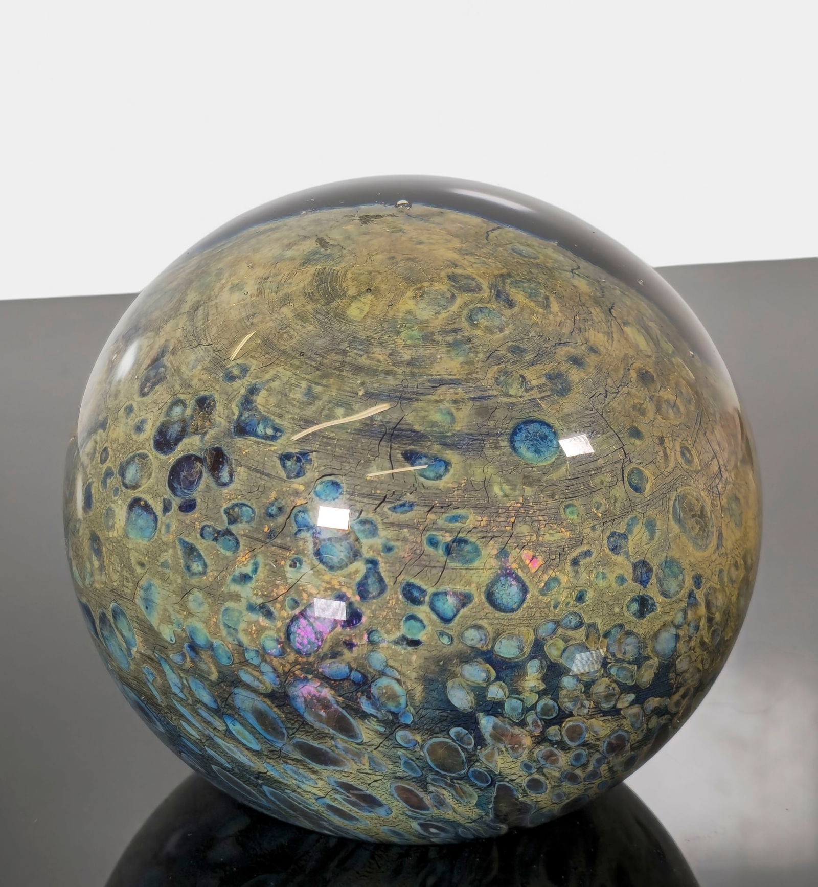 Robert Eickholt Art Glass Paperweight - 2