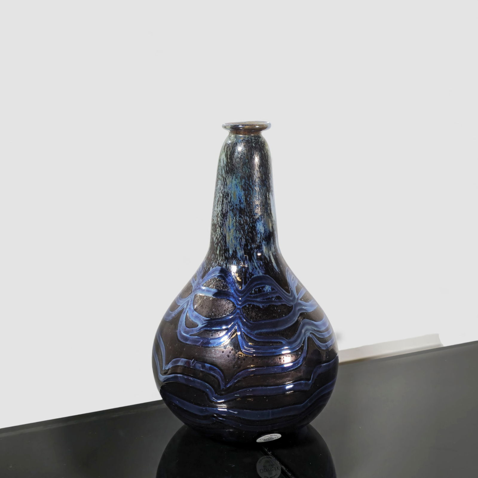 Tom Michael Studio Art Glass Vase - 2