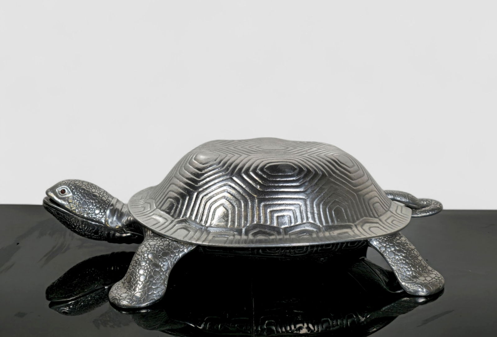 Arthur Court Turtle Serving Dish: Arthur Court Turtle Serving Dish. Arthur Court Design. USA. 1978. Cast Aluminum. 22w x 14d x 6h.