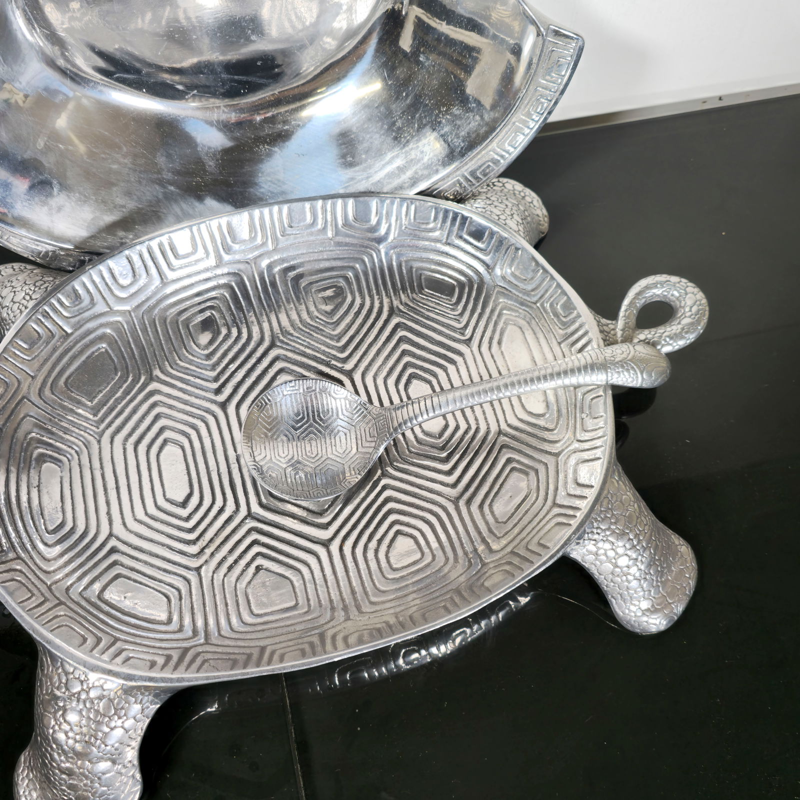 Arthur Court Turtle Serving Dish - 6