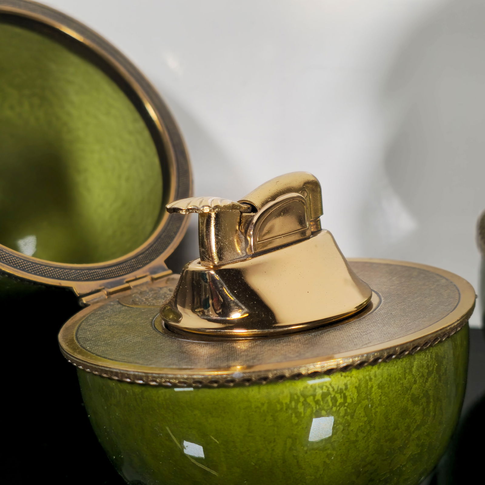 Evans Enamel Table Lighters - 7