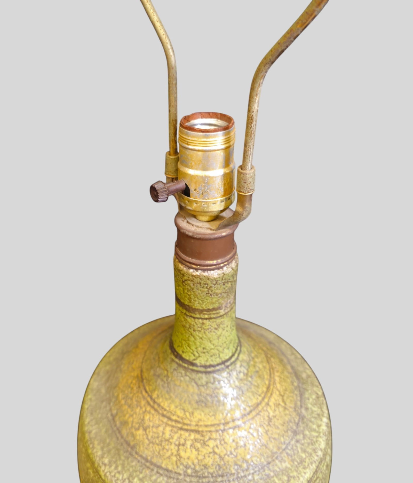 MCM Ceramic Table Lamp - 5