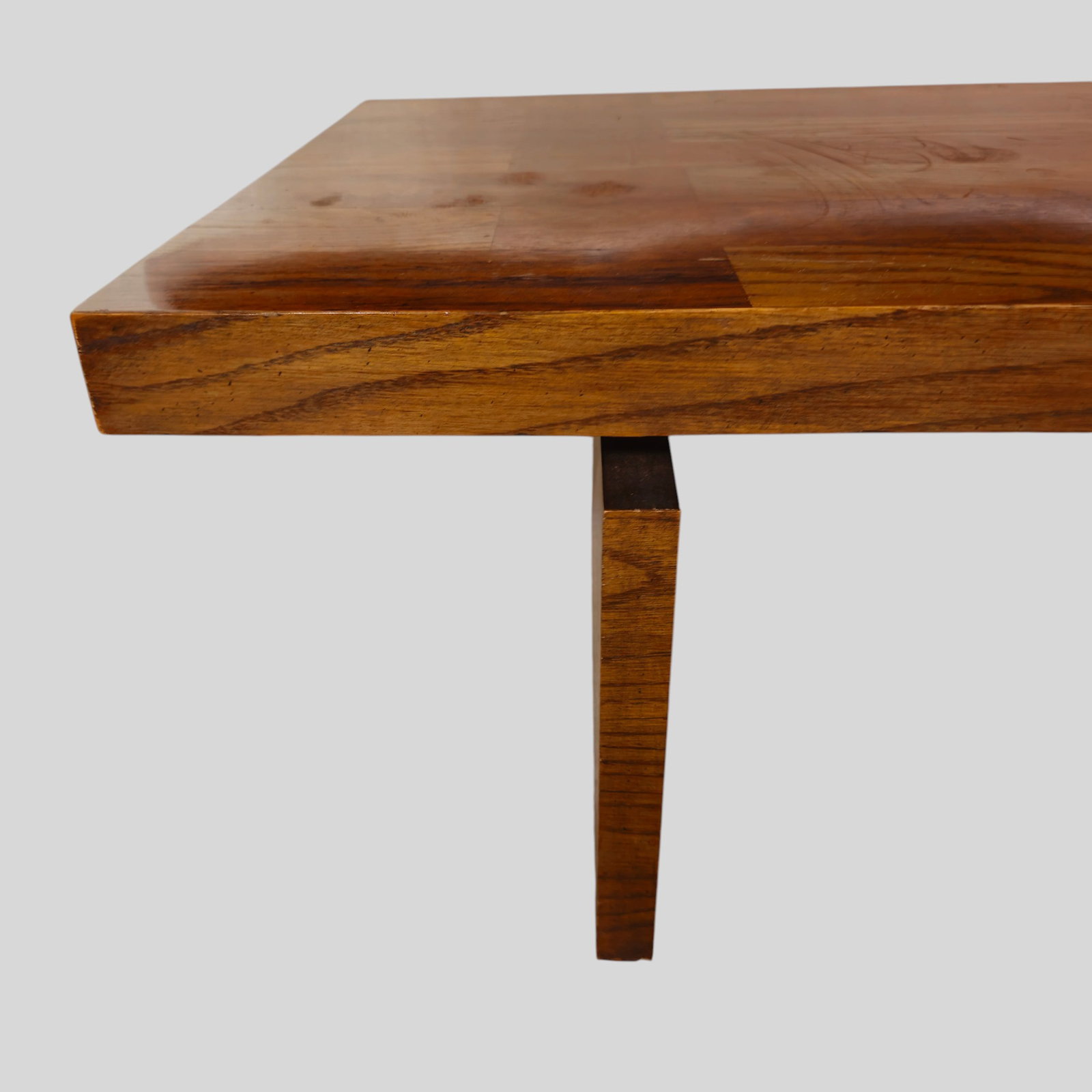 MCM Lane Coffee Table - 3