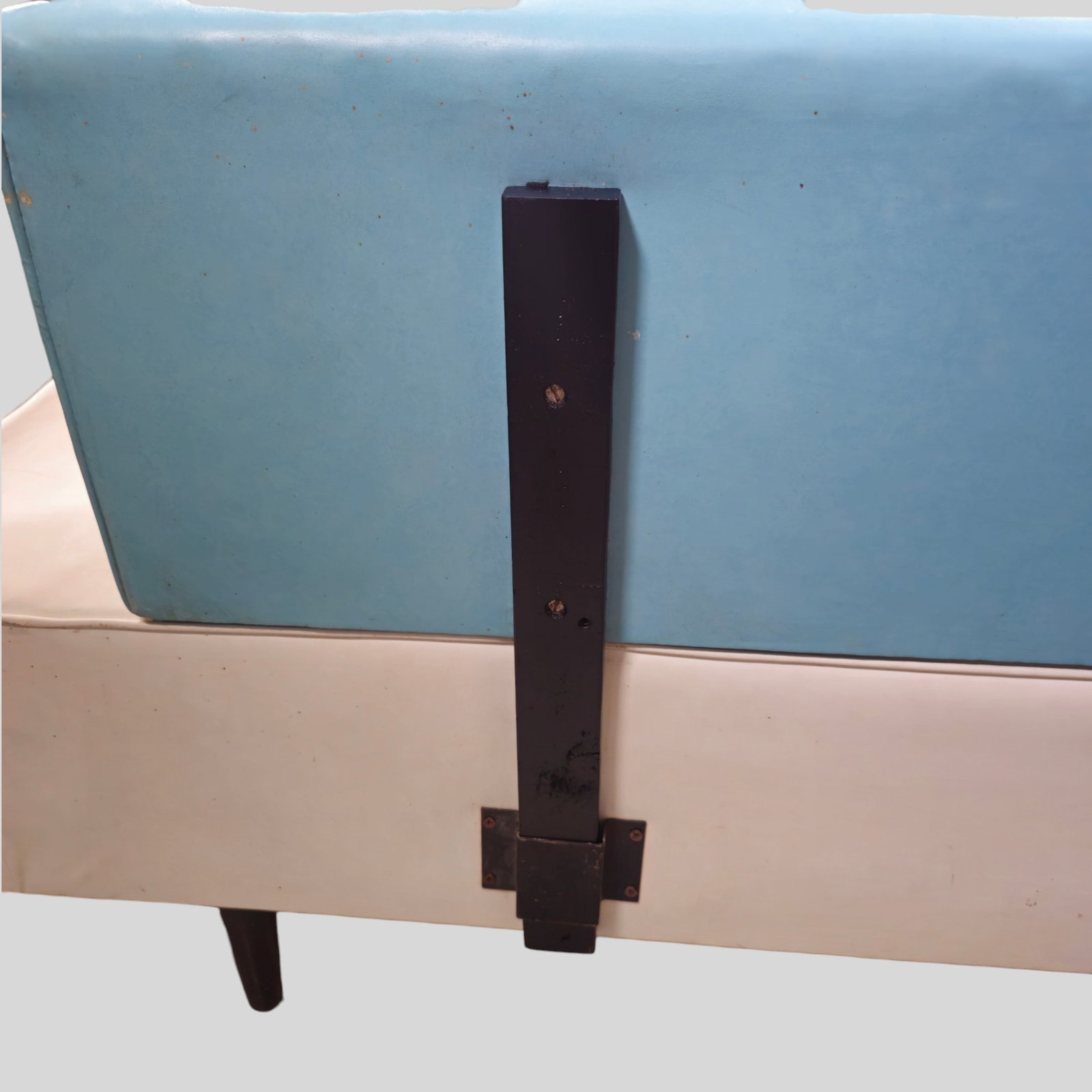 MCM Sofa / Daybed - 10