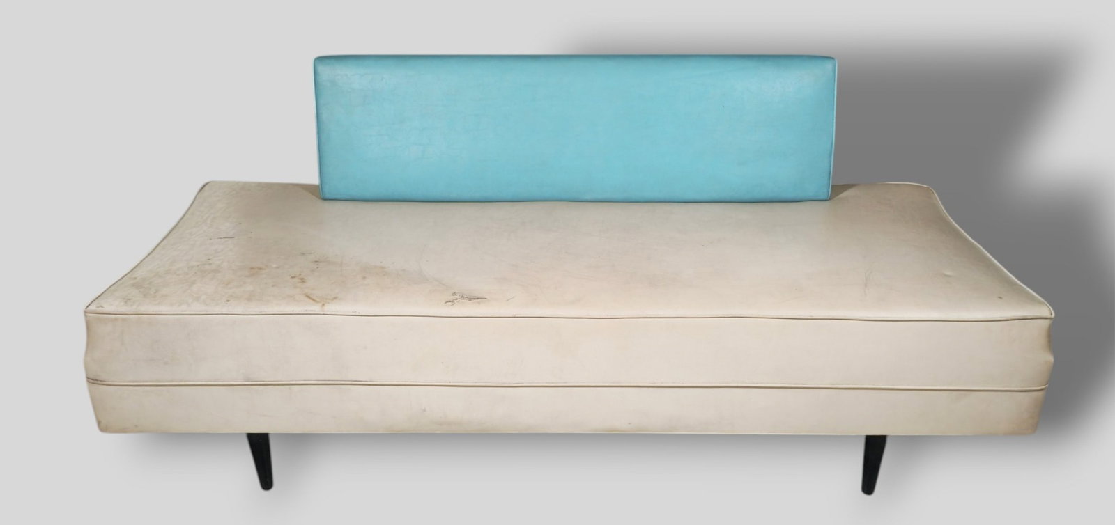 MCM Sofa / Daybed (1 of 11)