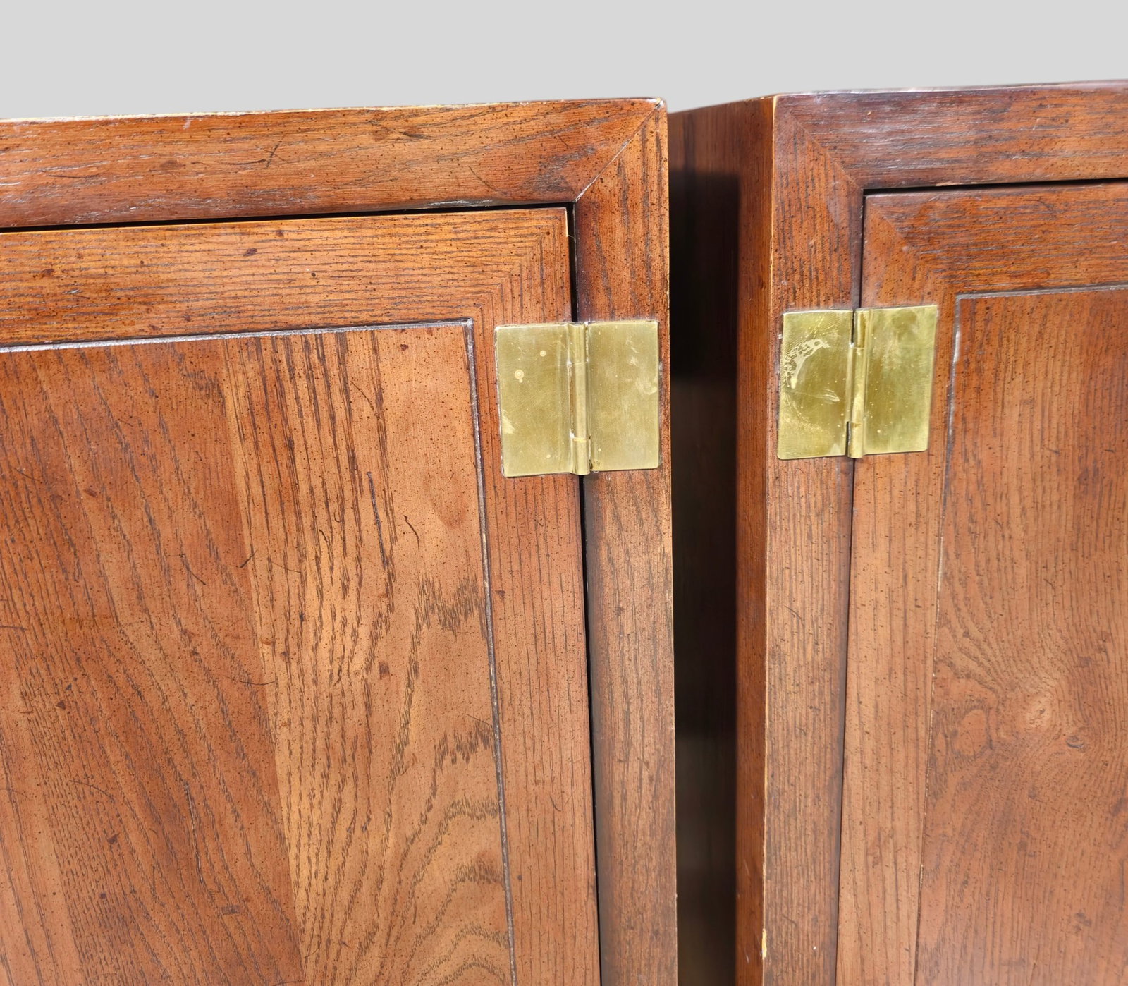 Henredon Scene One Cabinets, Pair - 4