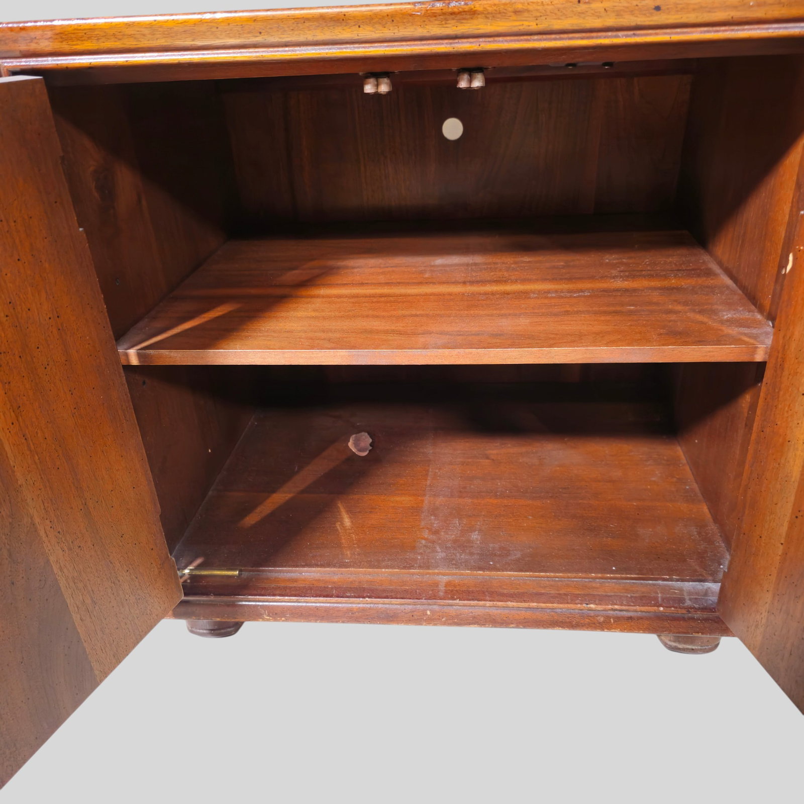 Henredon Nightstand - 4
