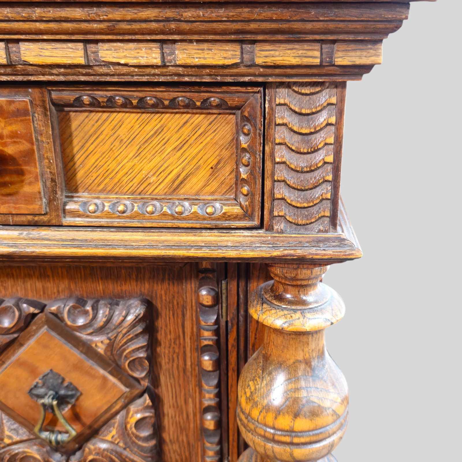 Carved Oak Sideboard / Cabinet - 9
