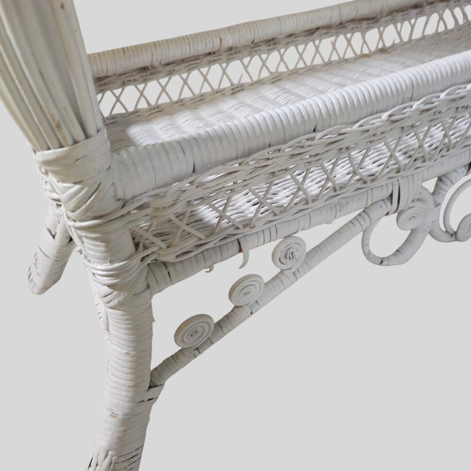 White Wicker Console / Sofa Table - 9