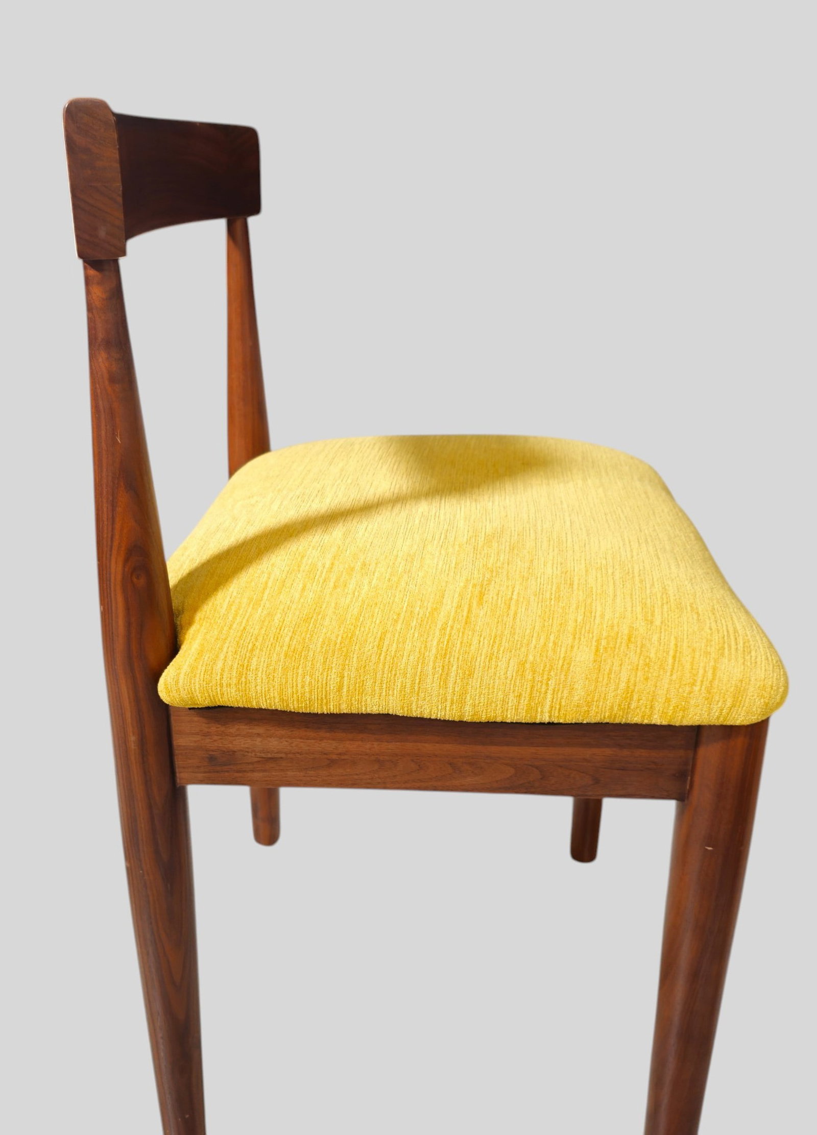 Hans Olsen Style Side Chairs - 5