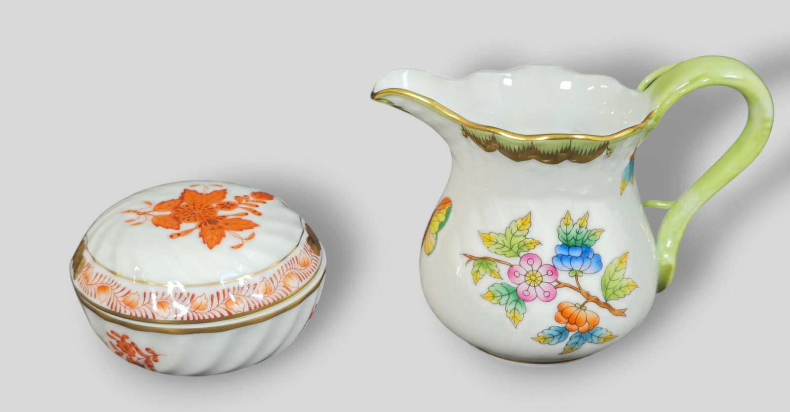 Herend Hungary Chines Bouquet Box and Queen Victoria Creamer (1 of 13)