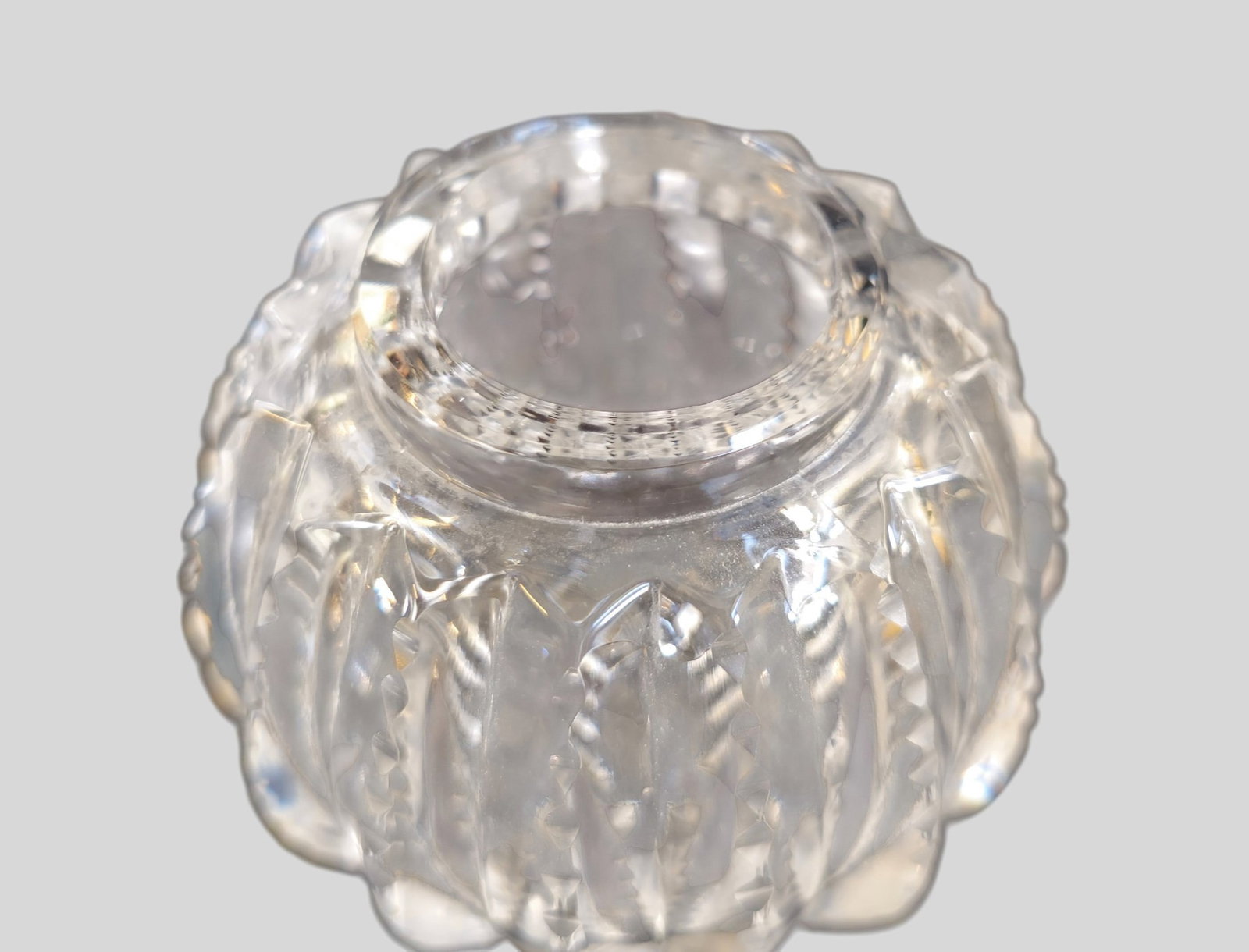 Assembled Sterling Silver Repousse Vanity Objects - 4