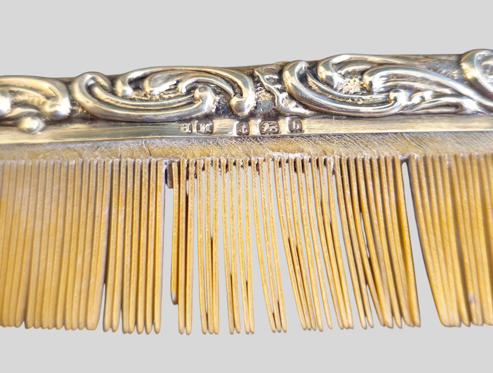 Assembled Sterling Silver Repousse Vanity Objects - 6