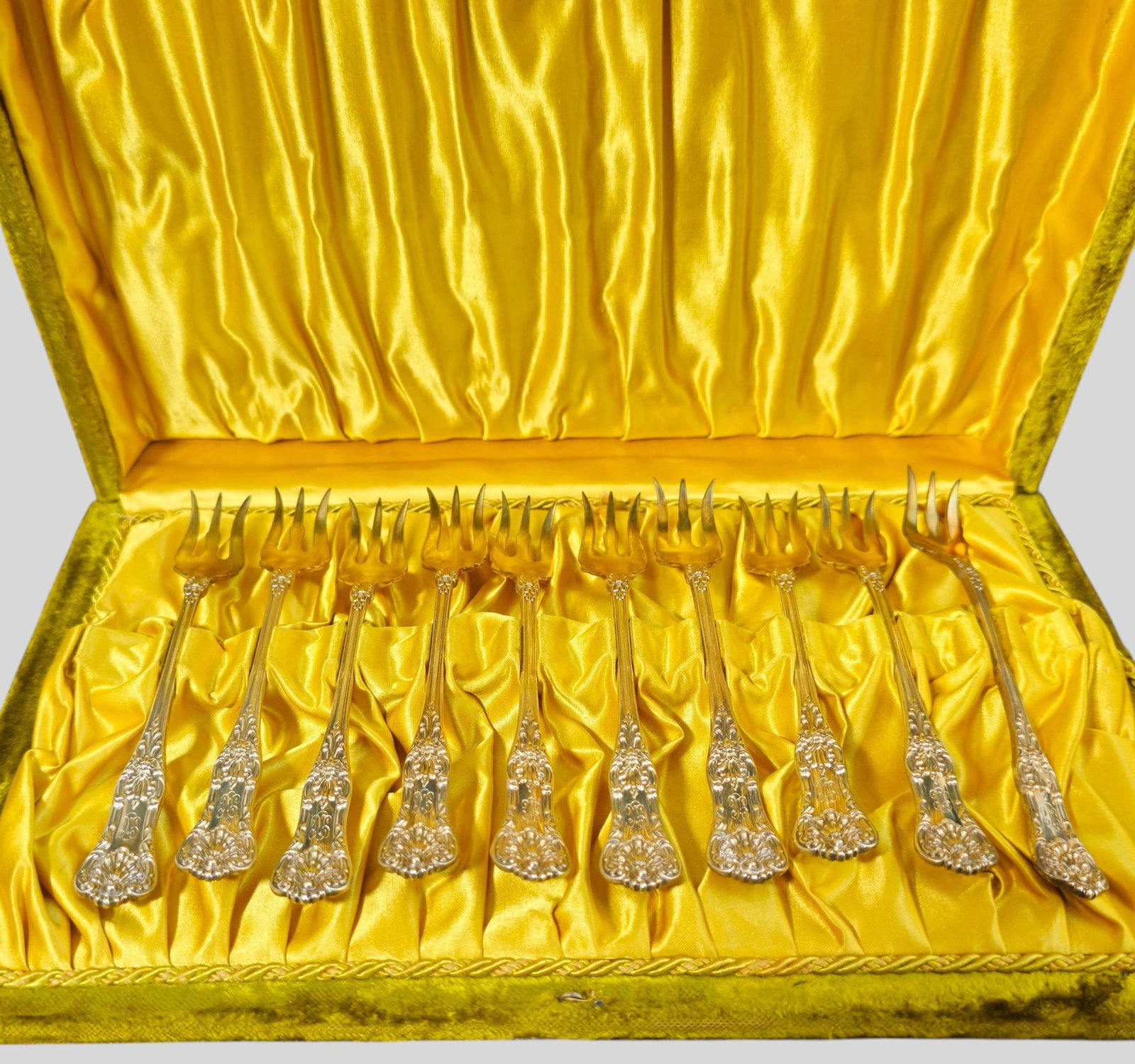 Gorham Luxembourg Pattern Sterling Silver Shrimp Forks: Gorham Luxembourg Pattern Sterling Silver Shrimp Forks. Set of 10. Gold wash prong and hand chased handles. Manufacturer's mark and sterling to underside. Custom silk lined fitted box. 5 3/8 long.