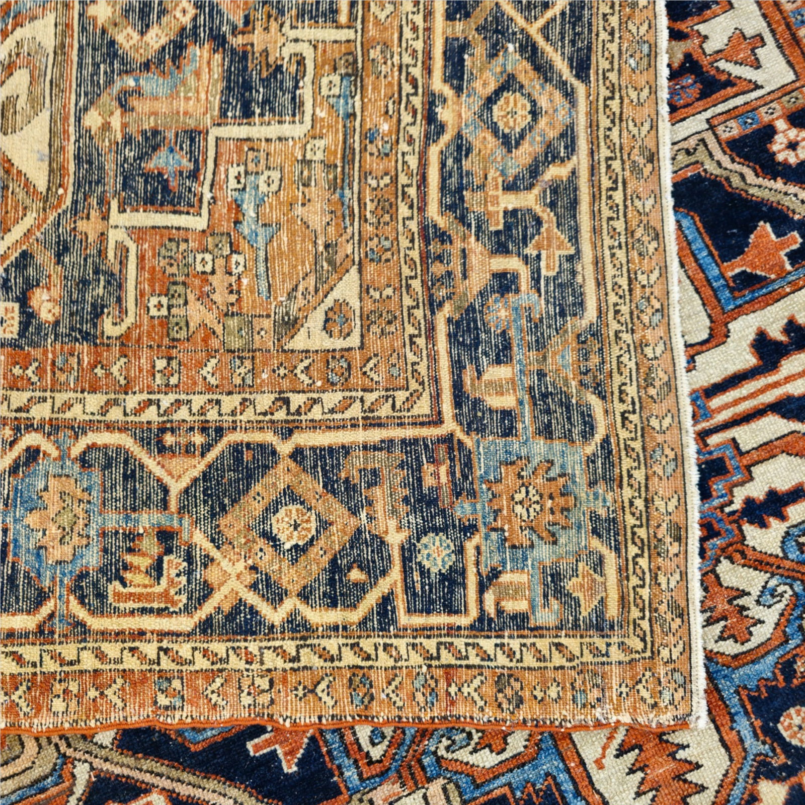 Heriz Area Rug - 15