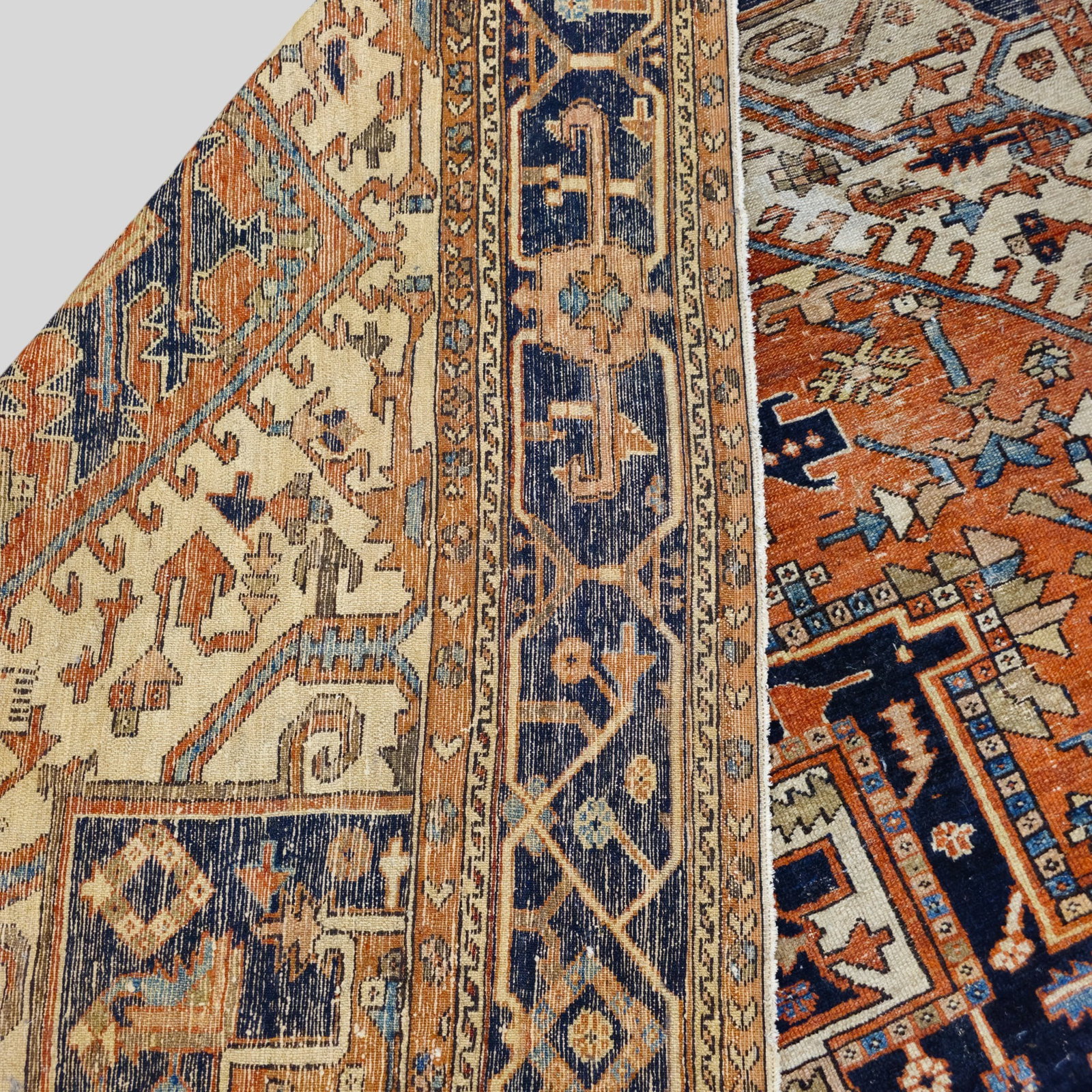 Heriz Area Rug - 16