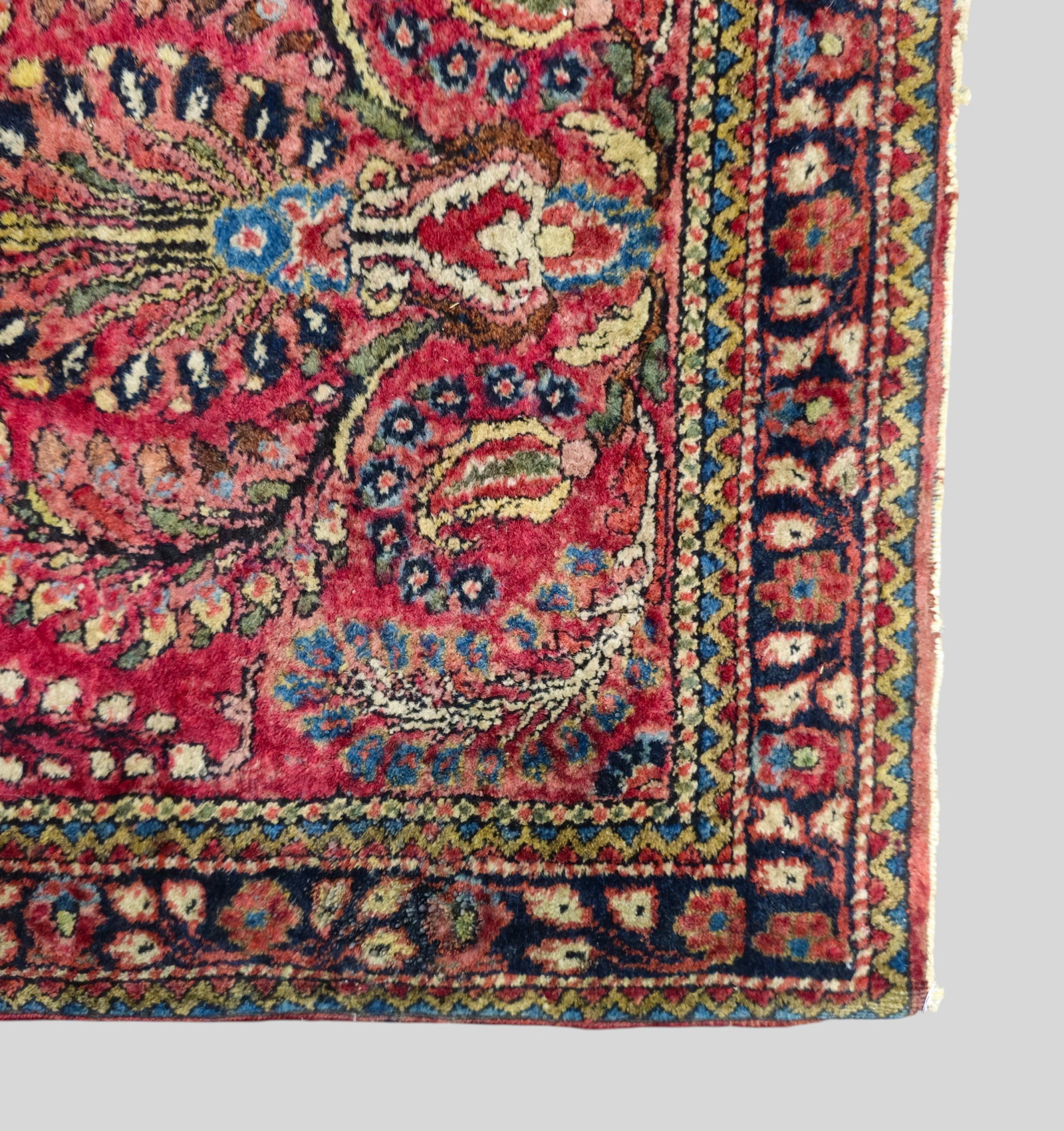 Sarouk Area Rug - 4