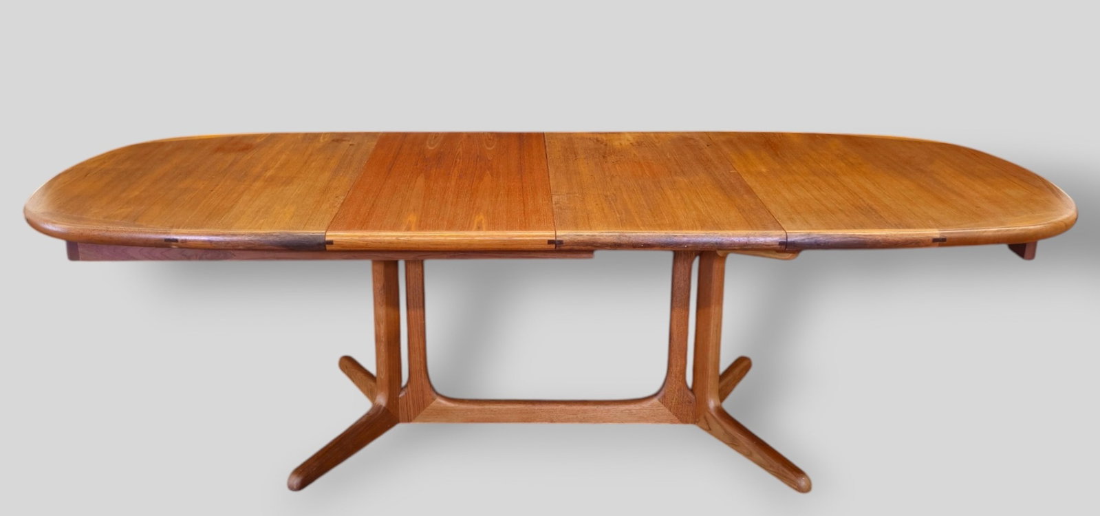 Benny Linden Dining Table: Benny Linden Dining Table. Benny Linden Designs, 1970s. Teak wood. Two 19 3/4 leaves. Open - 92 1/2w x 41 1/2d x 29 1/4h. Closed - 52 5/8w.