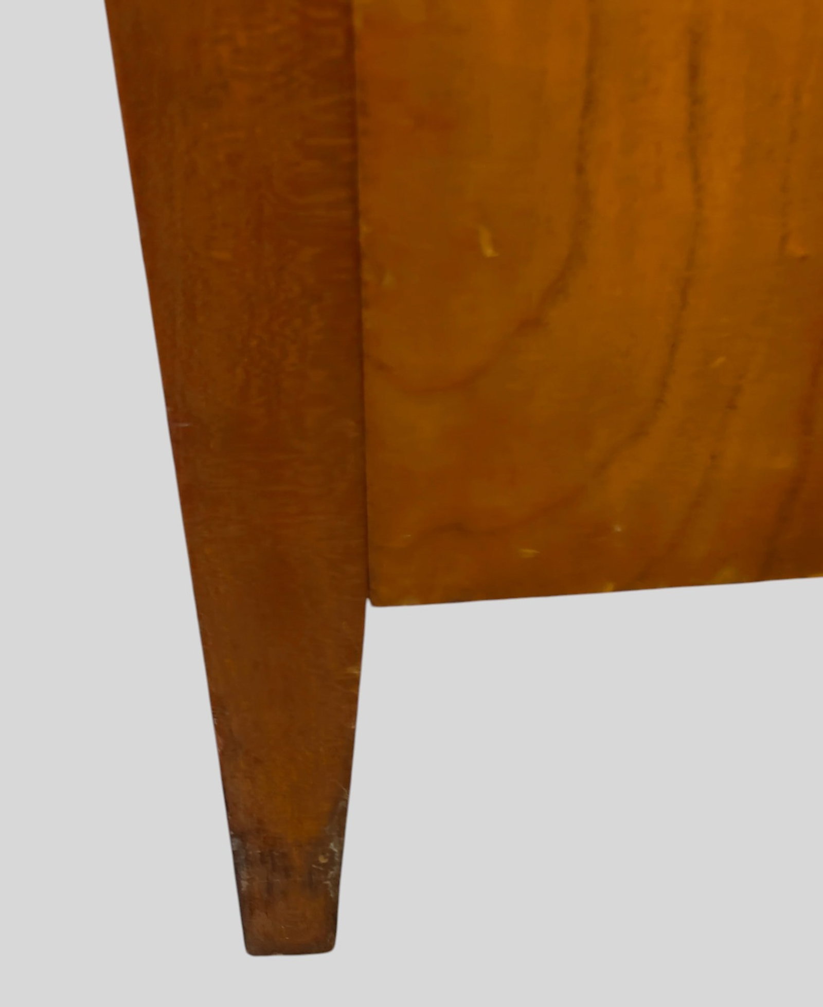 Basic Witz MCM Dresser - 11