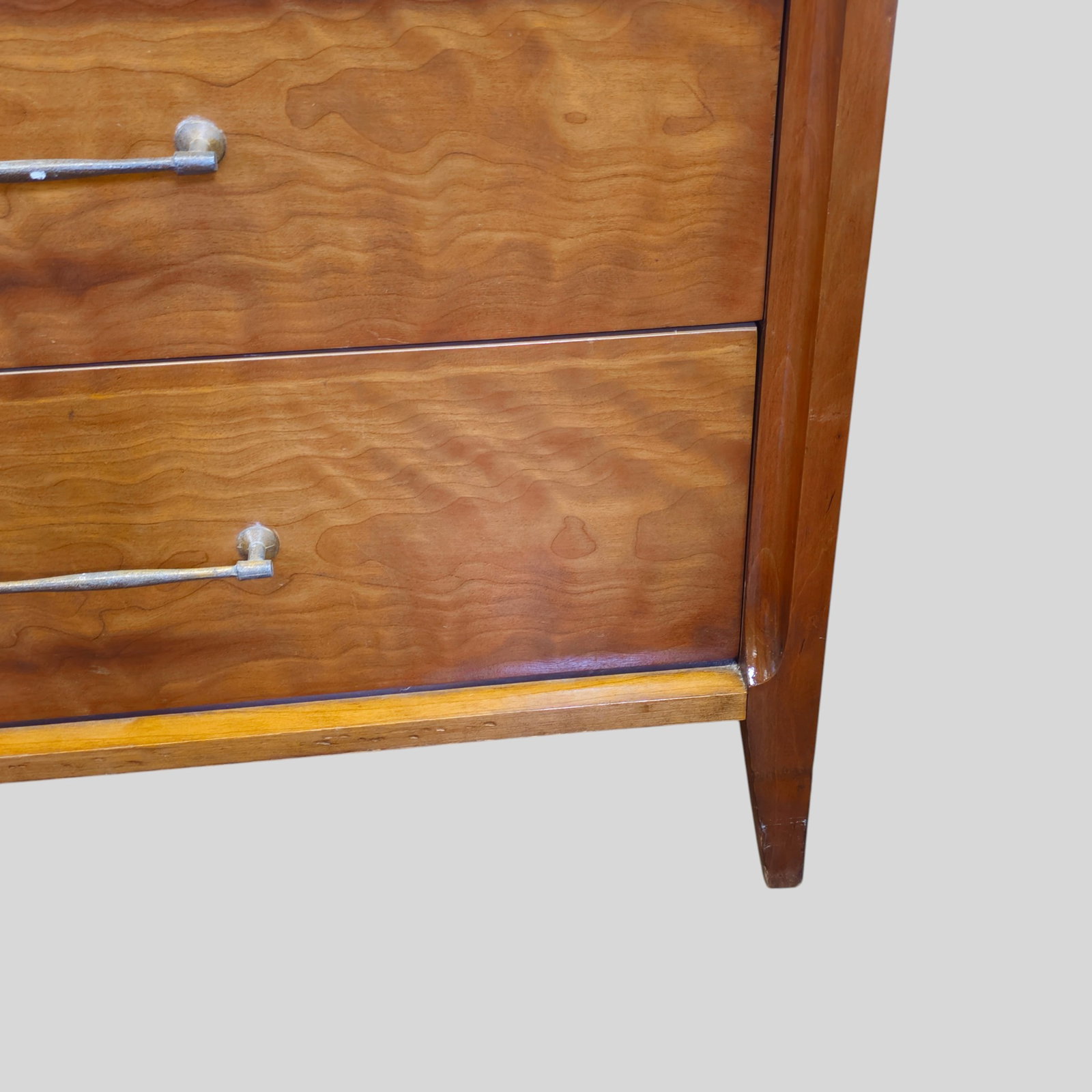 Basic Witz MCM Dresser - 5