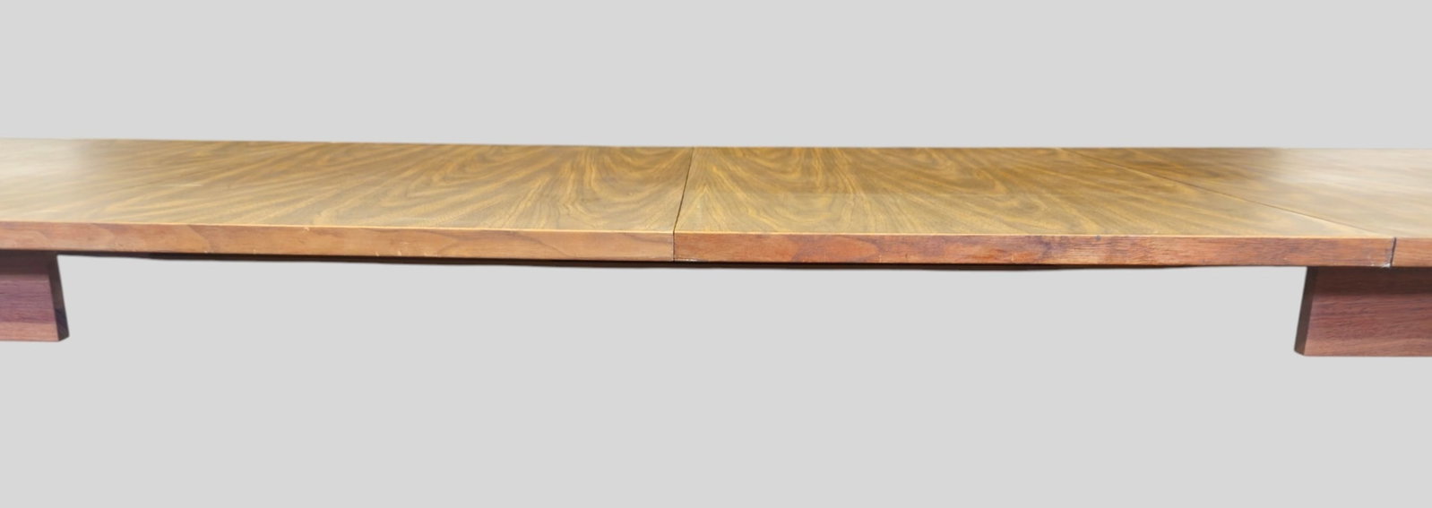 Stanley Distinctive Dining Table - 10
