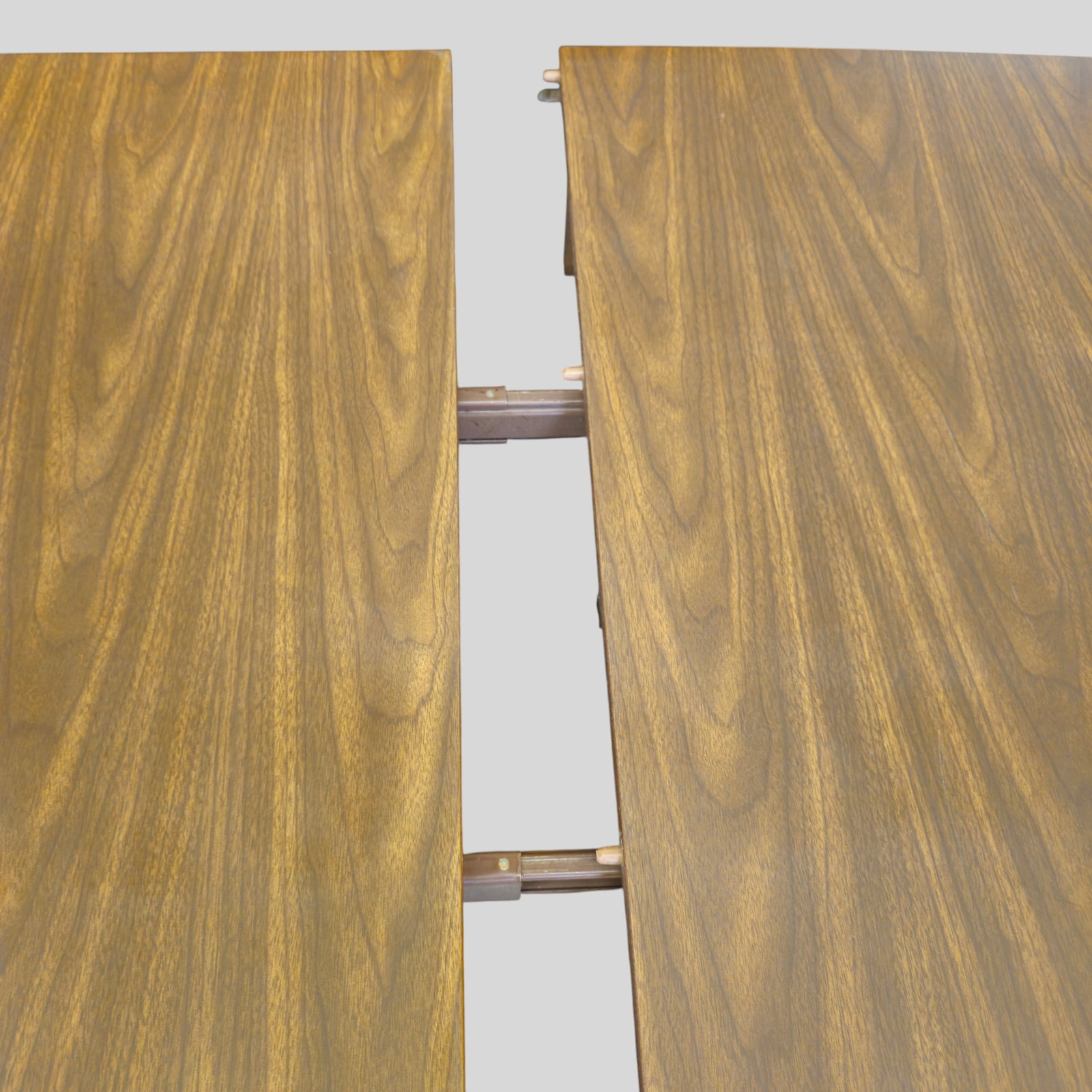 Stanley Distinctive Dining Table - 13
