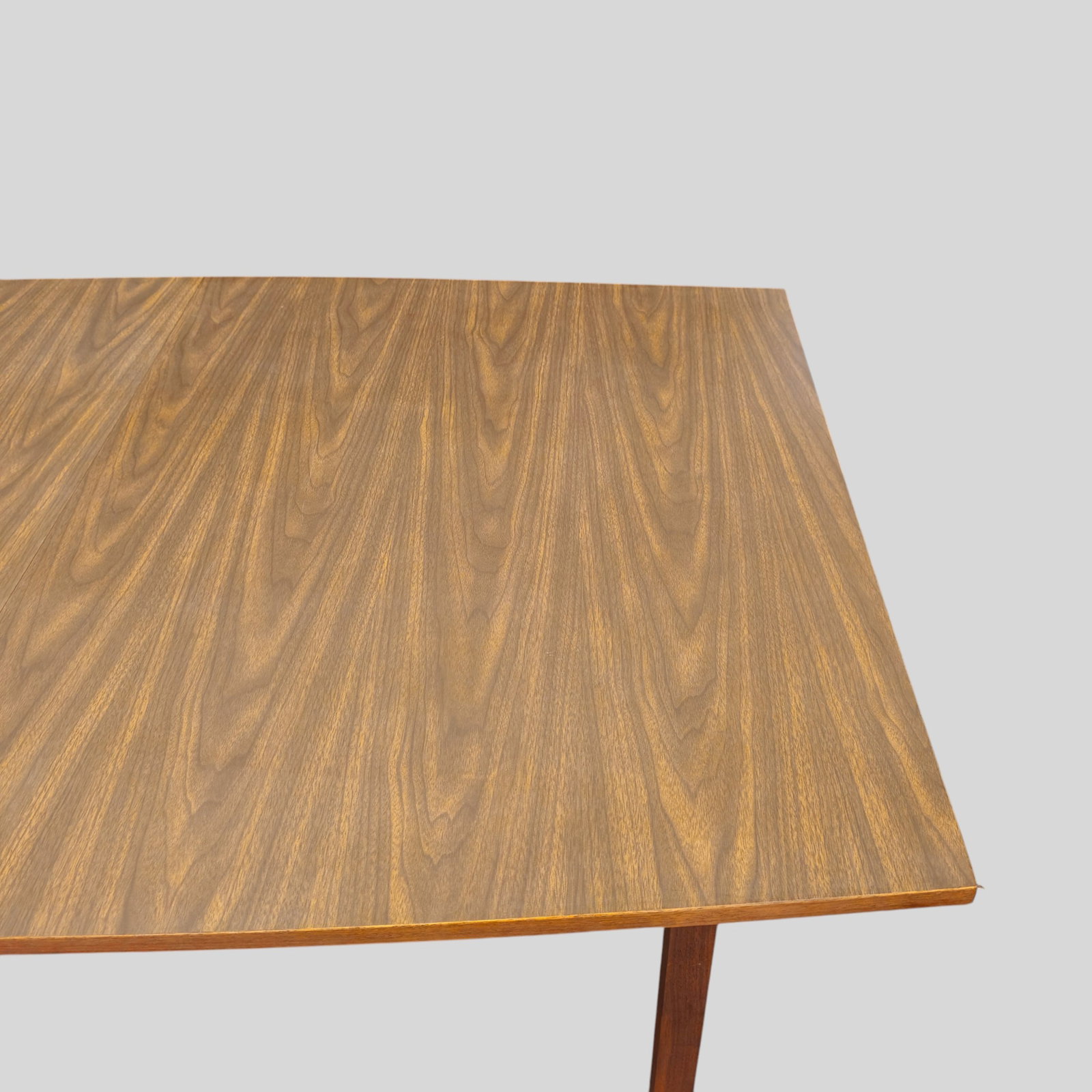 Stanley Distinctive Dining Table - 3