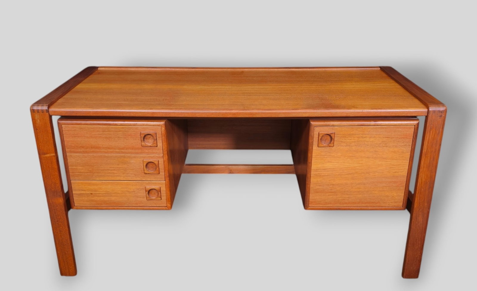HP Hansen Danish Desk (1 of 20)