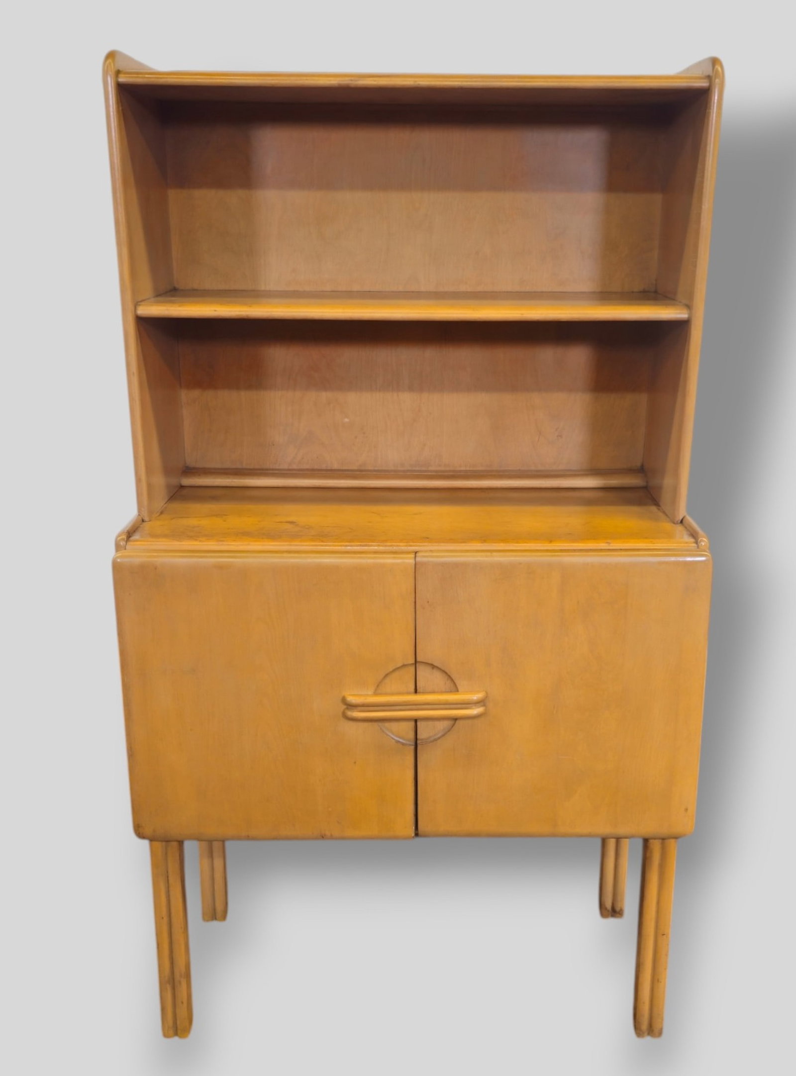 Heywood Wakefield Streamline Modern China Cabinet C3314 & C3312 (1 of 15)