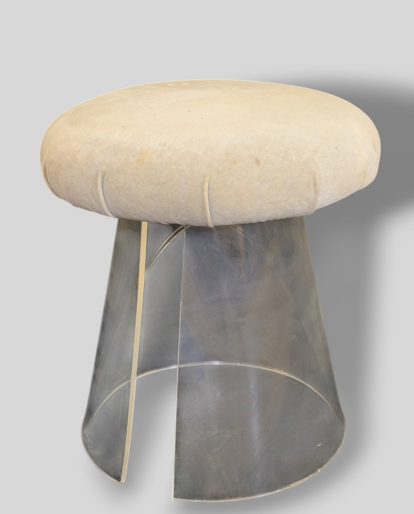 Hill MFG. Mushroom Vanity Stool: Hill MFG. Mushroom Vanity Stool. USA. 1970s. Lucite and upolstery. 16 dia x 16 1/2h