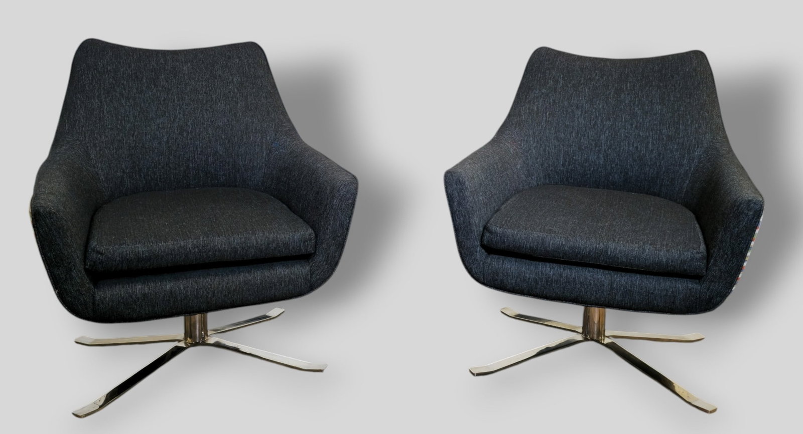 Nicos Zographos Style Lounge Chairs: Nicos Zographos Style Lounge Chairs. Pair. USA. 1980s. Upholstery and chrome plated steel. 29w x 29d x 34h. Sh-16 1/2